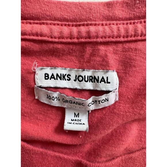 Banks Journal | Pop Heart Tee Size Medium - Picture 3 of 7